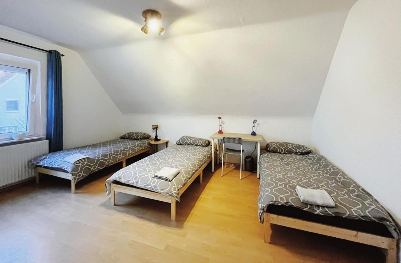 Messezimmer Laatzen 30880 Hannover Exteriör bild