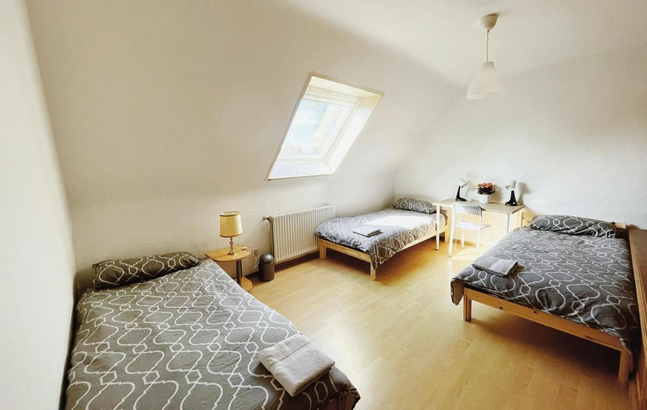 Messezimmer Laatzen 30880 Hannover Exteriör bild
